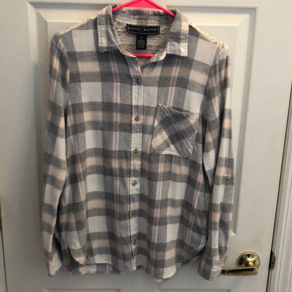 Polly & Esther Plaid Flannel Top Sz Medium Juniors